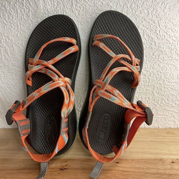 Chaco Z Cloud X2 Women's Orange Multi Strappy Sport Hiking Vibram Sole Sandals 4 - Picture 1 of 8